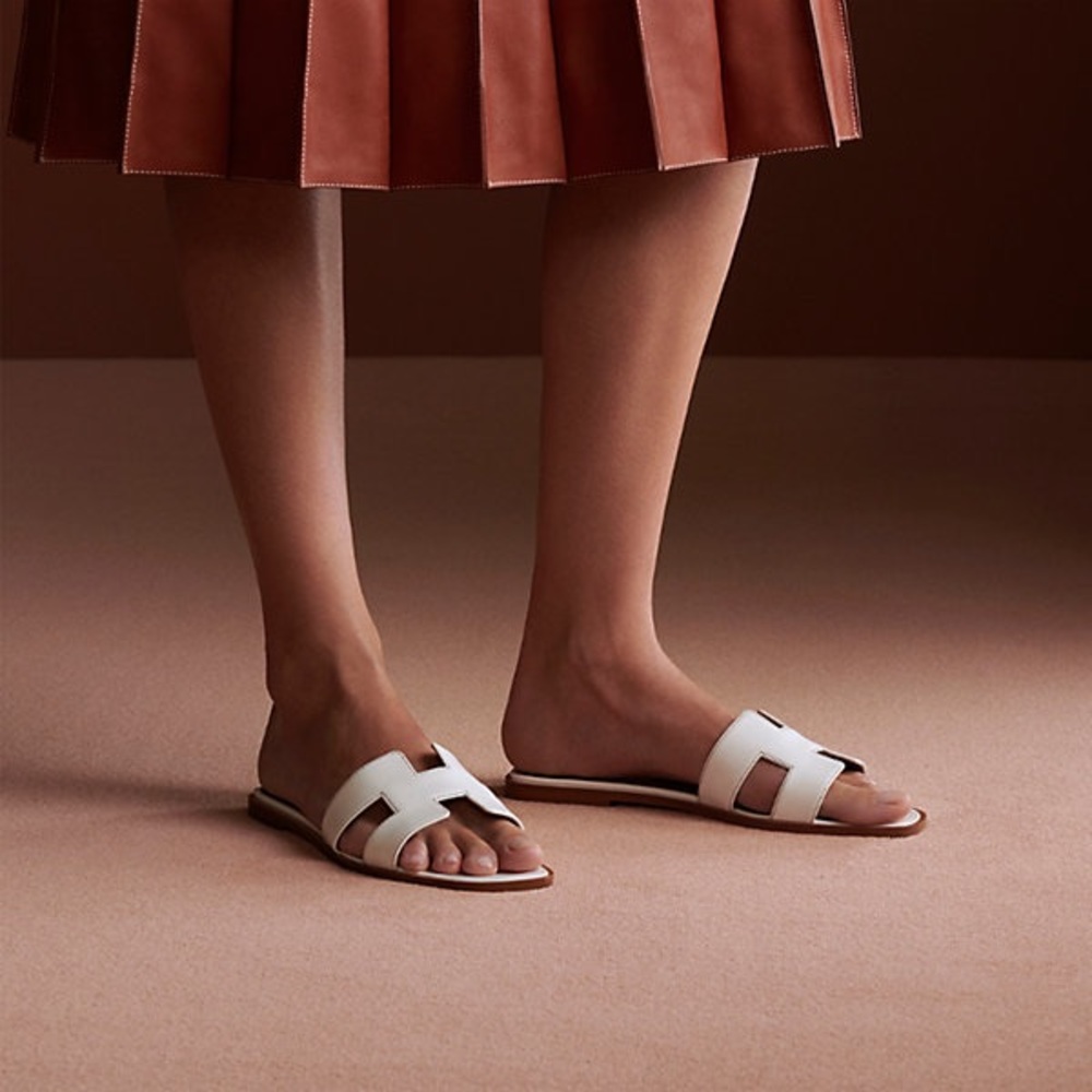 Hermès White Oran Sandals size 40
